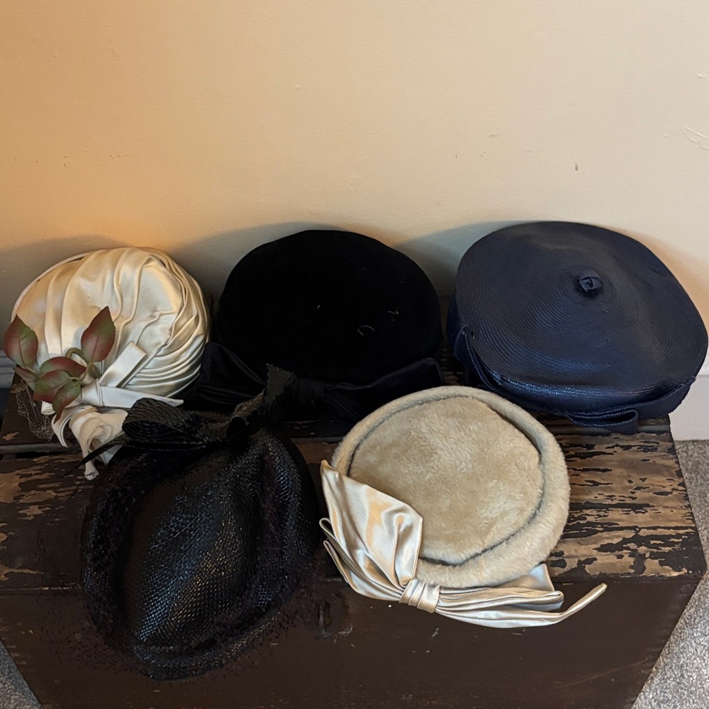 Elegant Women's Hat Set in Black, Cream, and Blue